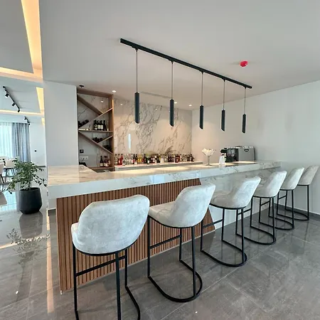 Santa Marina ホテル Glífa