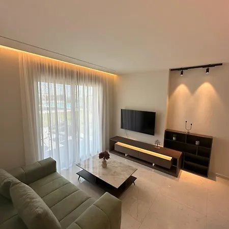 فندق Santa Marina Glífa