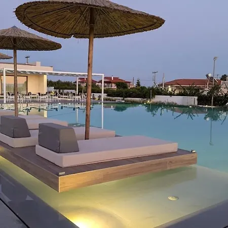 فندق Santa Marina 4*