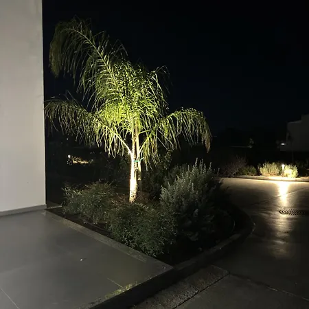 Santa Marina فندق