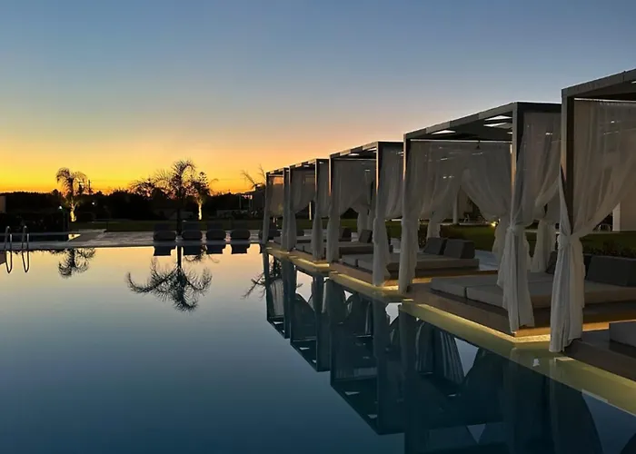 Hotel Santa Marina Glífa